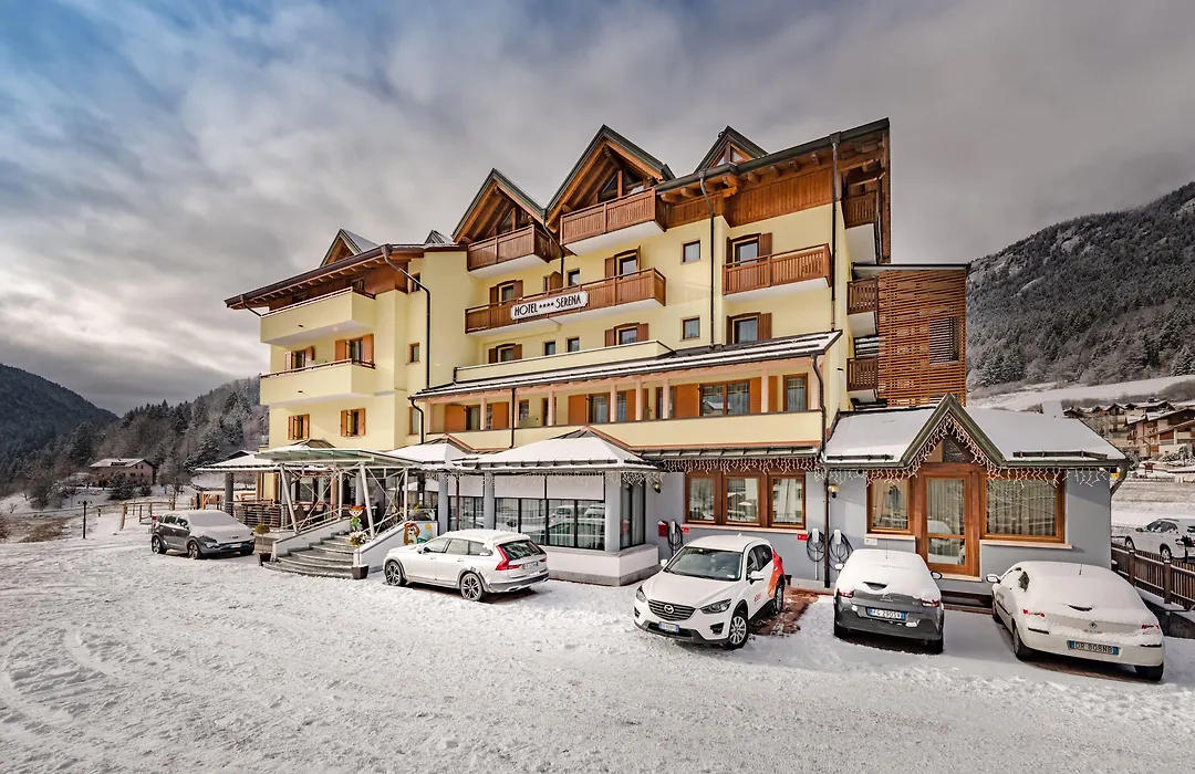 Family Hotel Serena-1