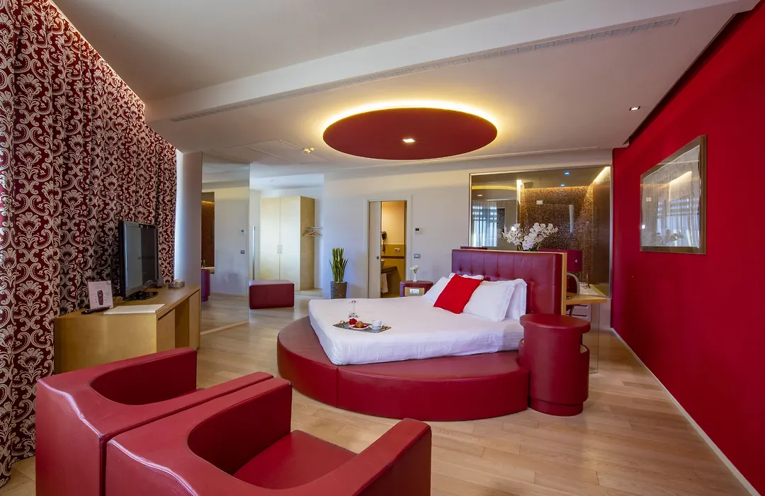 Hotel Glamour-1