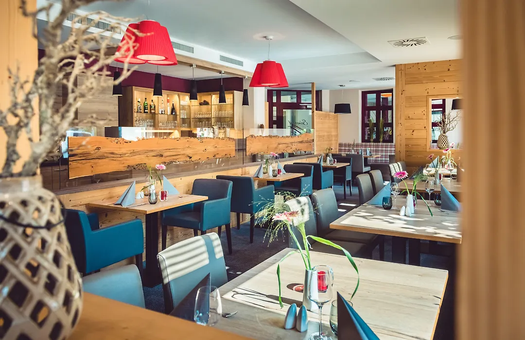 Parkhotel Neustadt-1