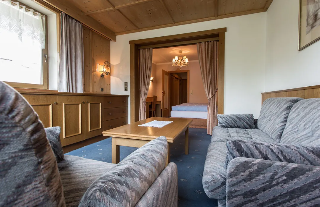 Hotel Solstein-1