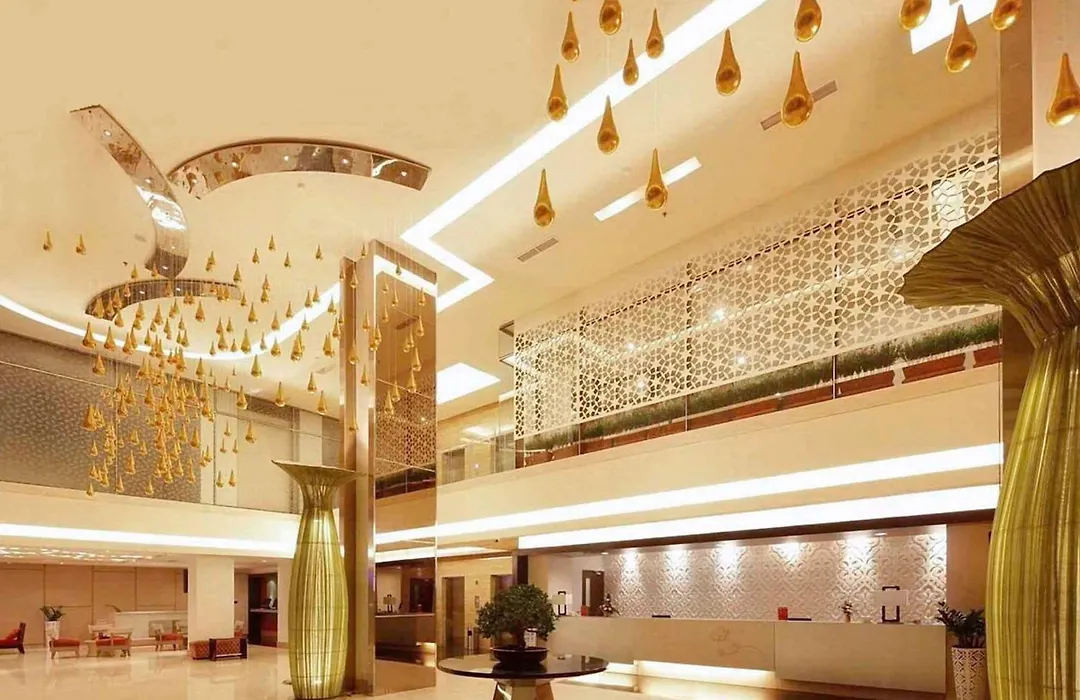 Mercure Padang-1