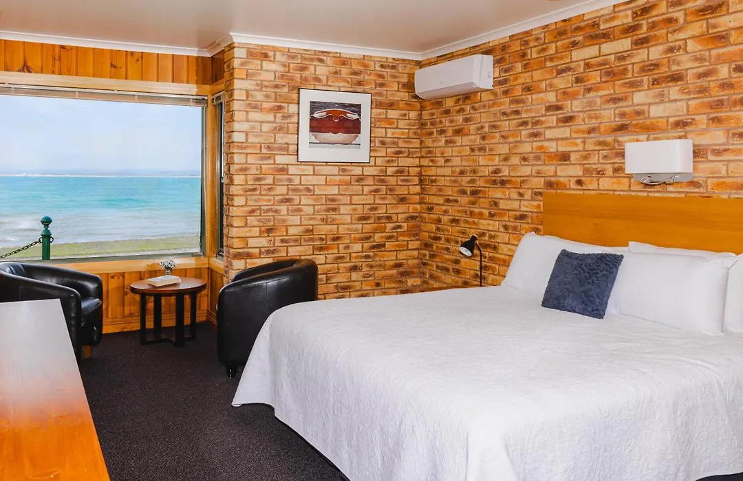 Stanley Village Waterfront Accommodation-1