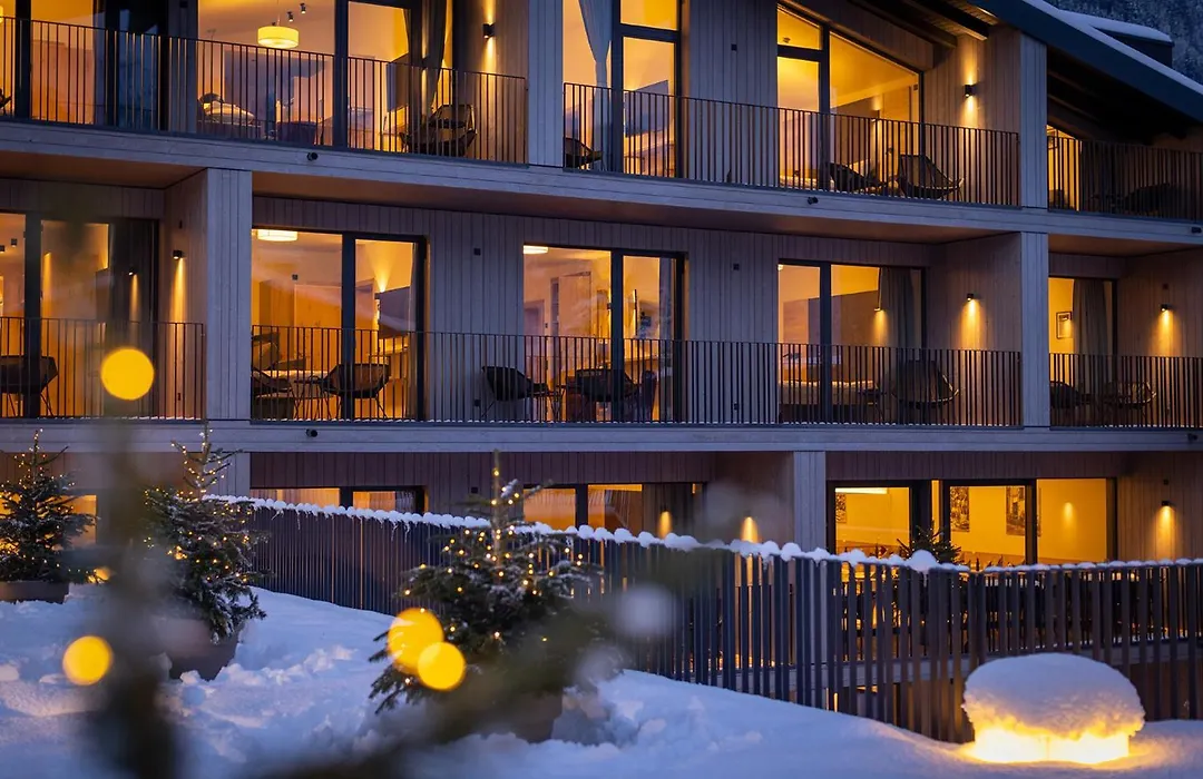 Emma Deluxe Aparthotel, Aircondition, Ganzjaehrig Beheizter Aussenpool & Skibus Direkt Vor Der Tuer-1