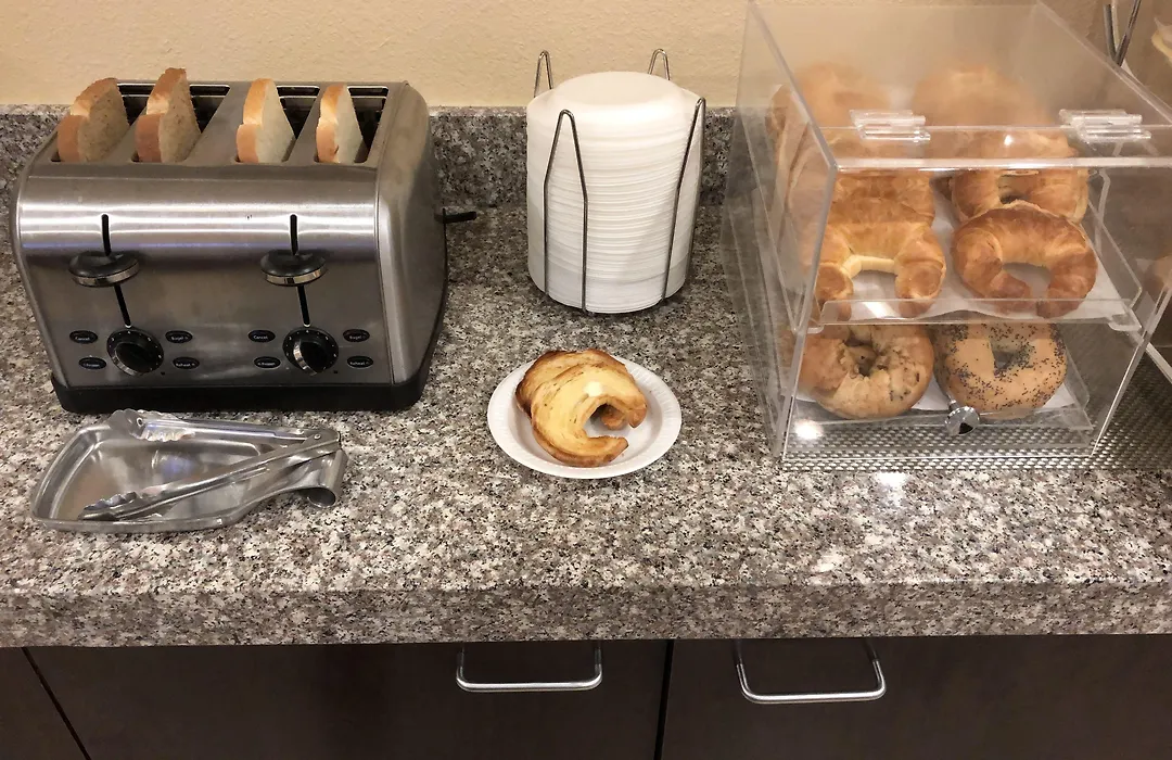 Quality Inn & Suites Minot North-1