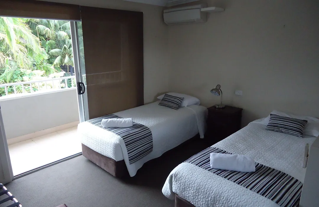Aston Hill Motor Lodge-1