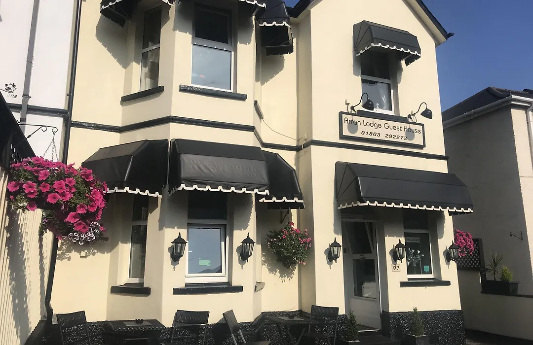 Arran Lodge B&B-1