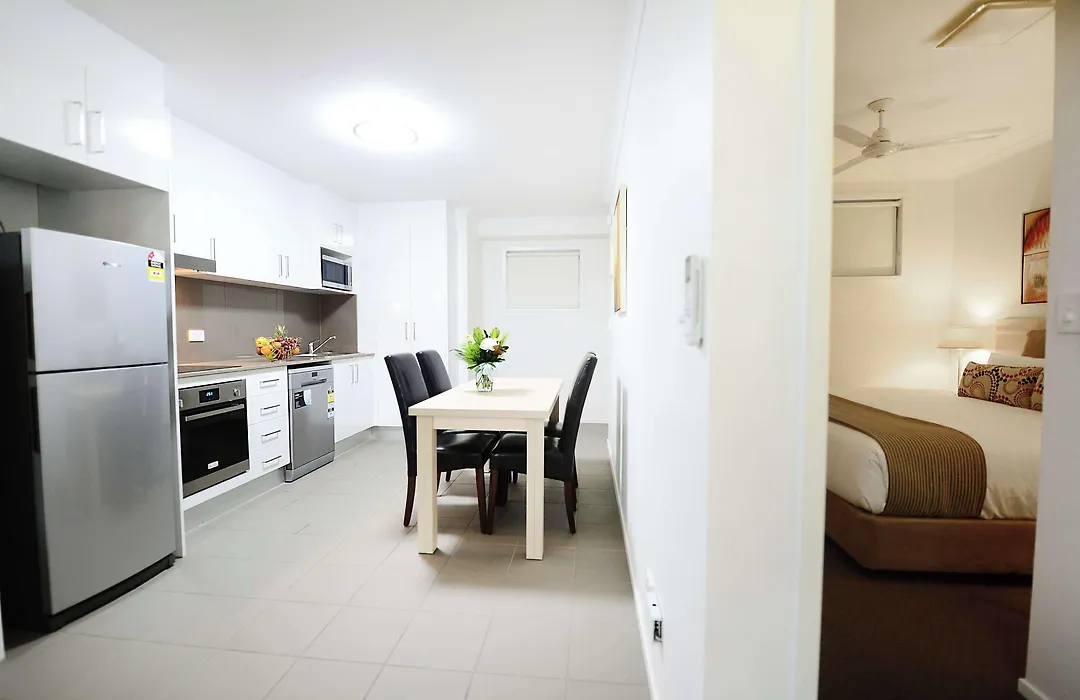 Oaks Moranbah Suites-1