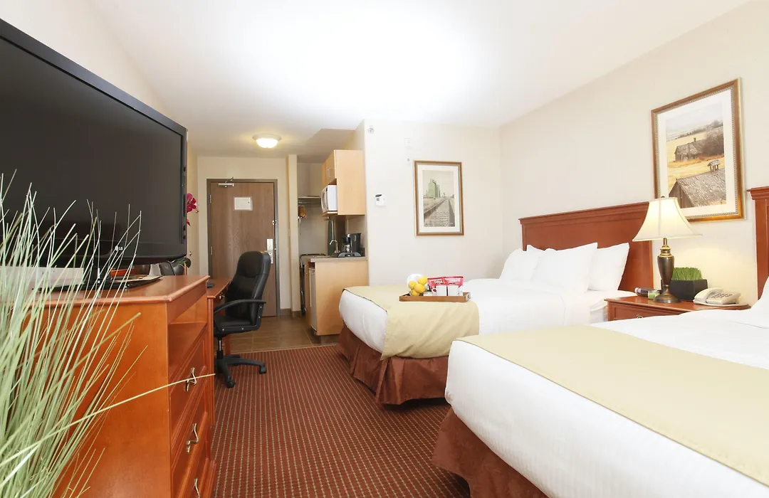 Stonebridge Hotel Dawson Creek-1