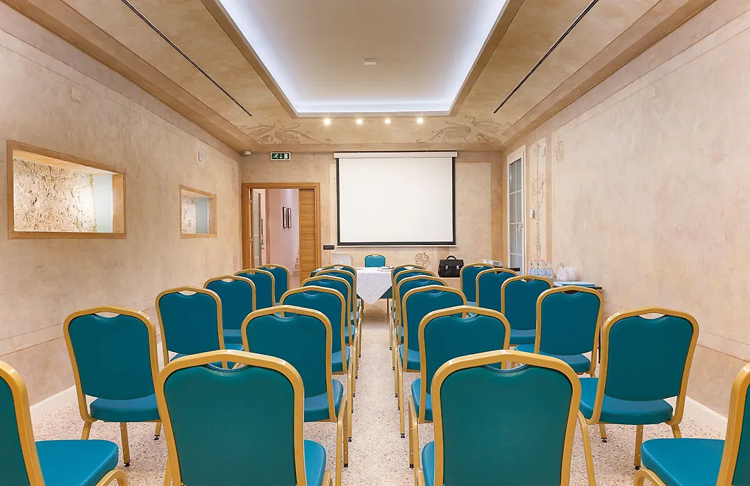 Gallery Room-1