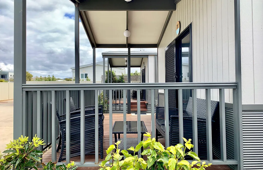 Apollo Bay Waterfront Motor Inn-1
