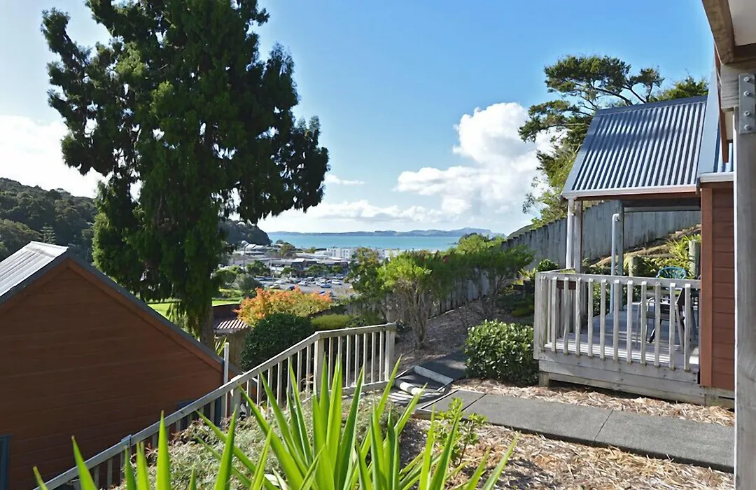 Bay Cabinz Motel-1