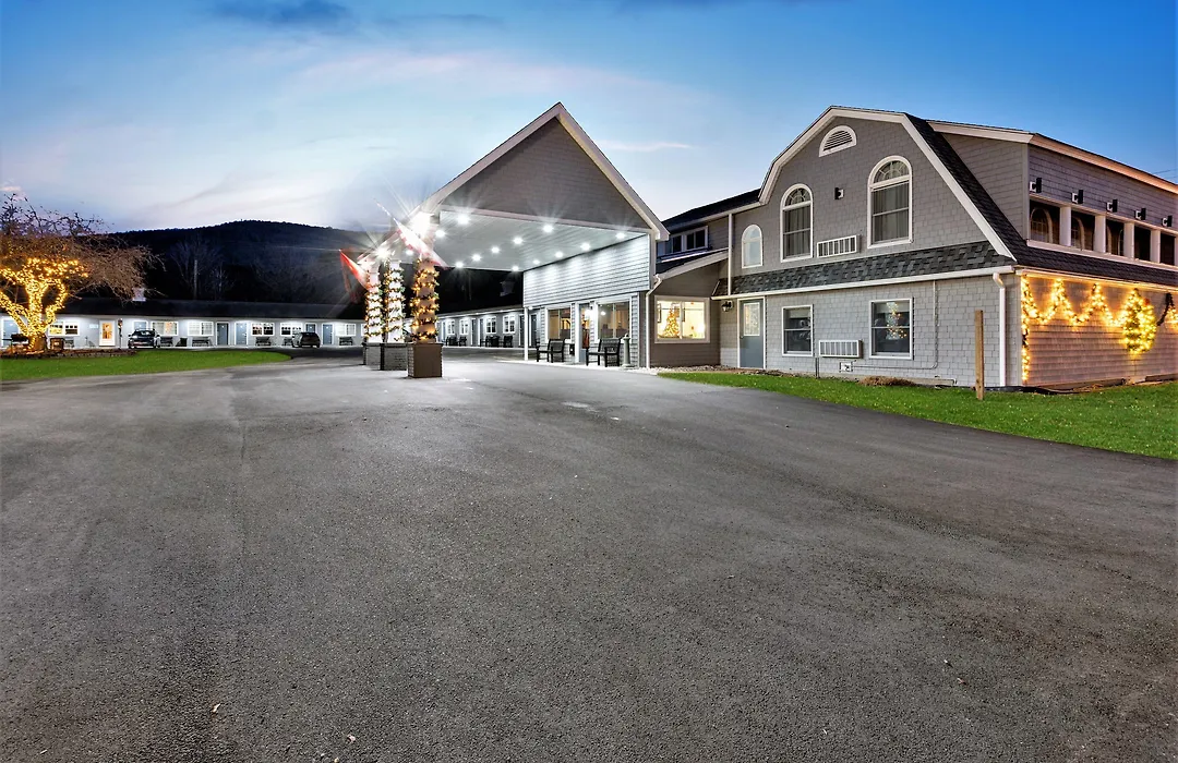 Top Notch Inn-1