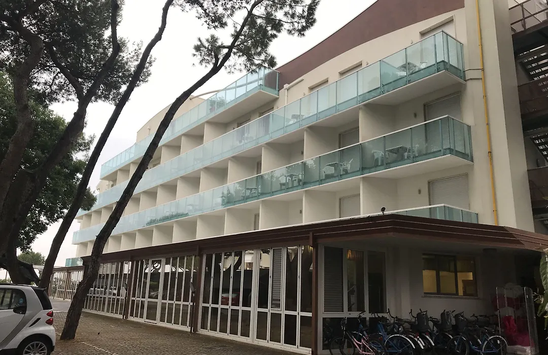 Park Hotel Ermitage Resort&Spa-1