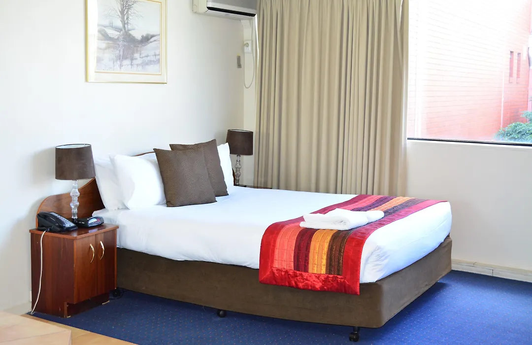 City Park Hotel-1