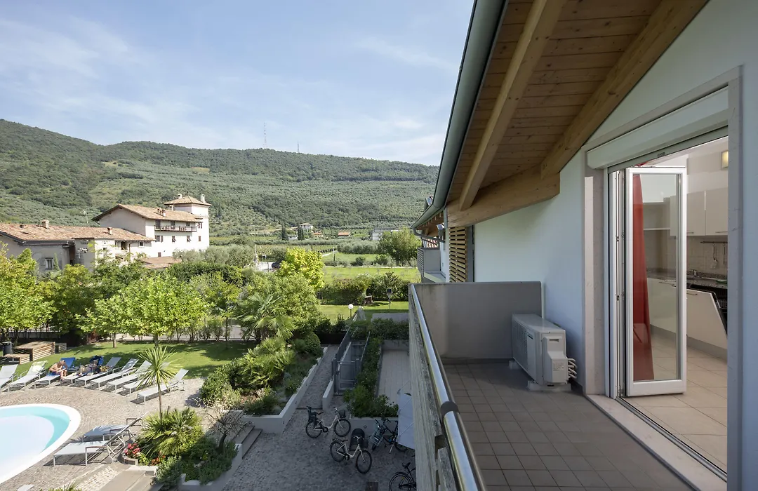 4 Limoni Apartment Resort-1