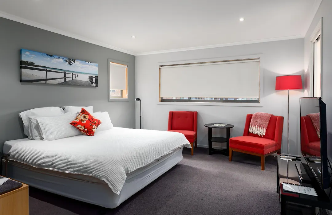 The Edgewater On Greville-1