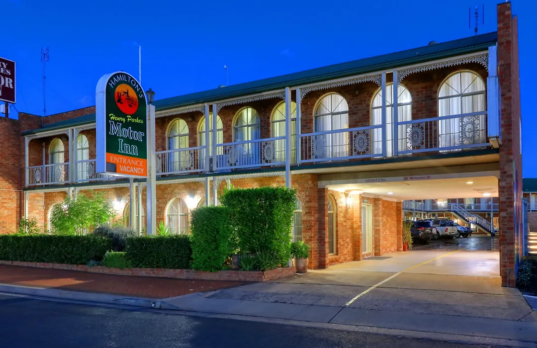 Hamilton Henry Parkes Motor Inn-1