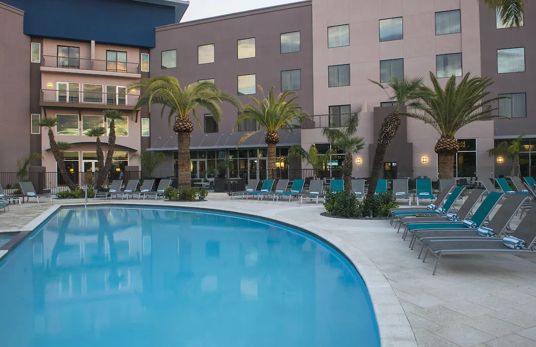 Sheraton Mesa Hotel At Wrigleyville West-1
