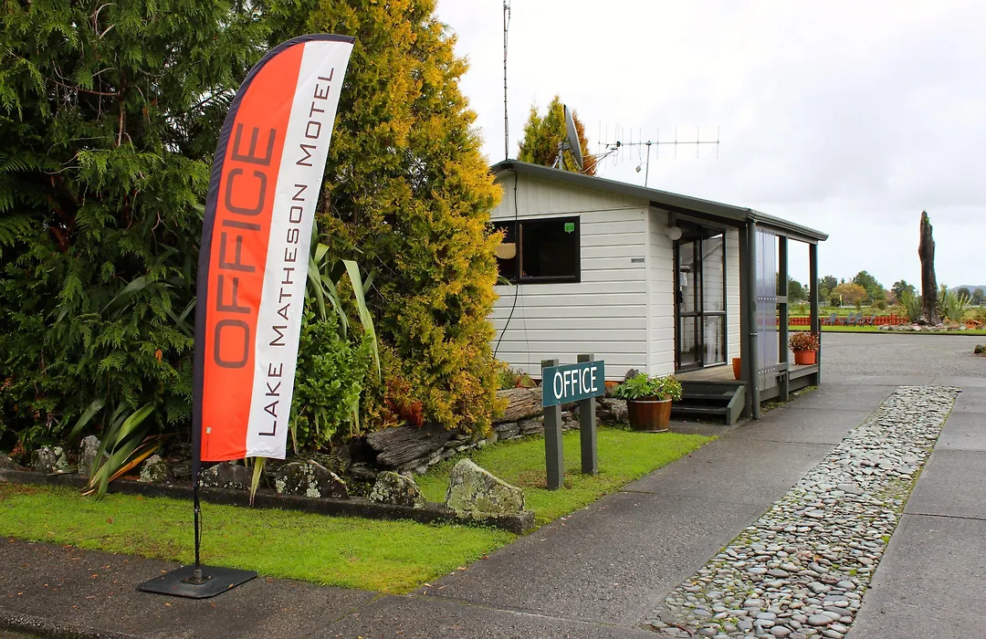 Lake Matheson Motel-1