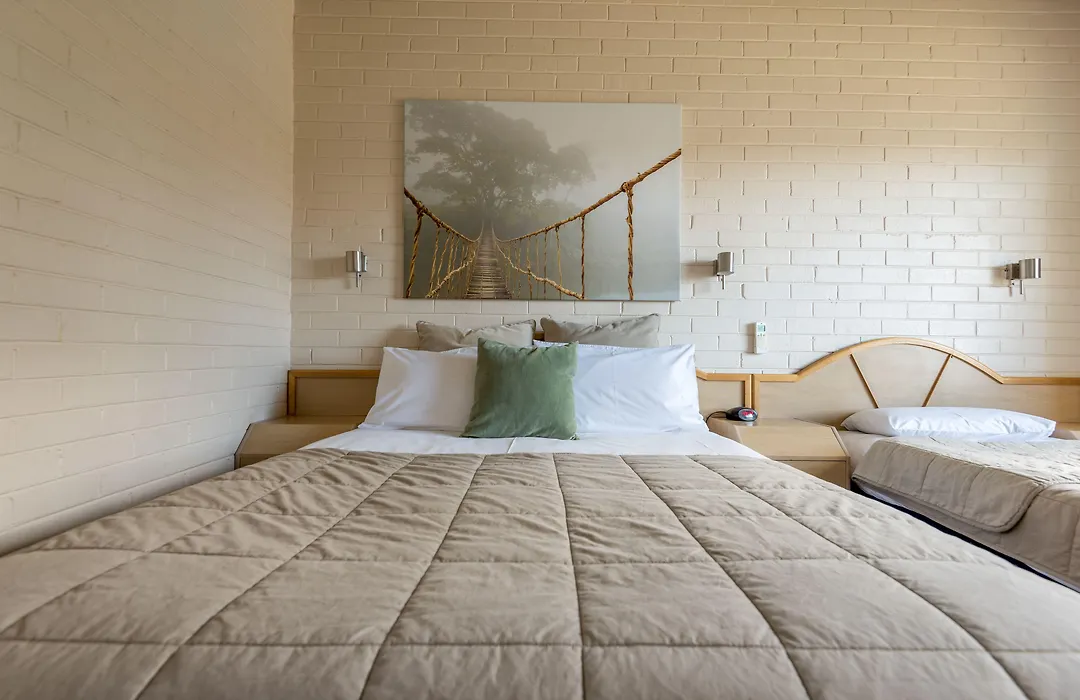 Harriet House Tumut-1