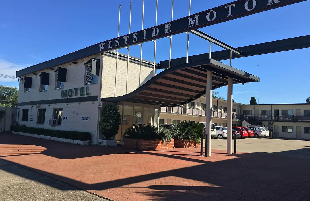Westside Motor Inn-1