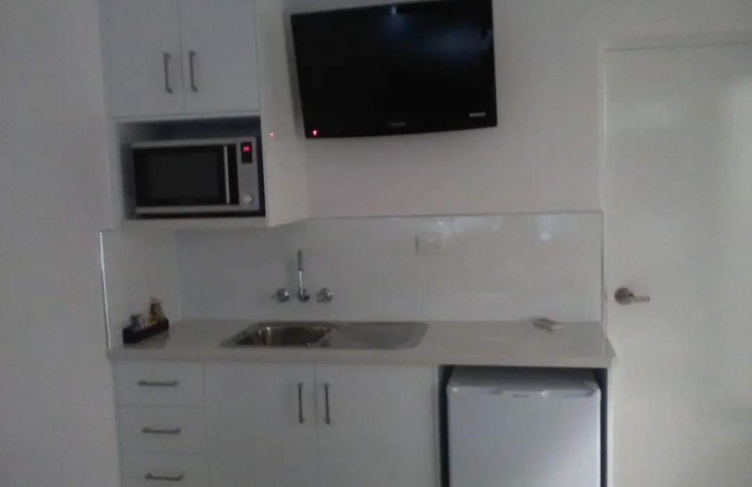 Casa Nostra Motel Mackay-1