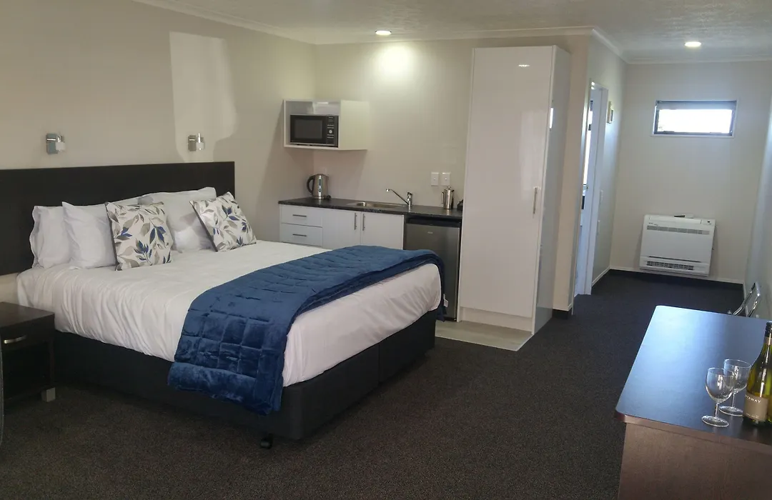 White Heron Motor Lodge-1