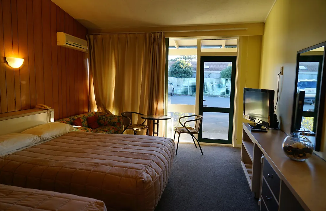 Tui Lodge Motel-1