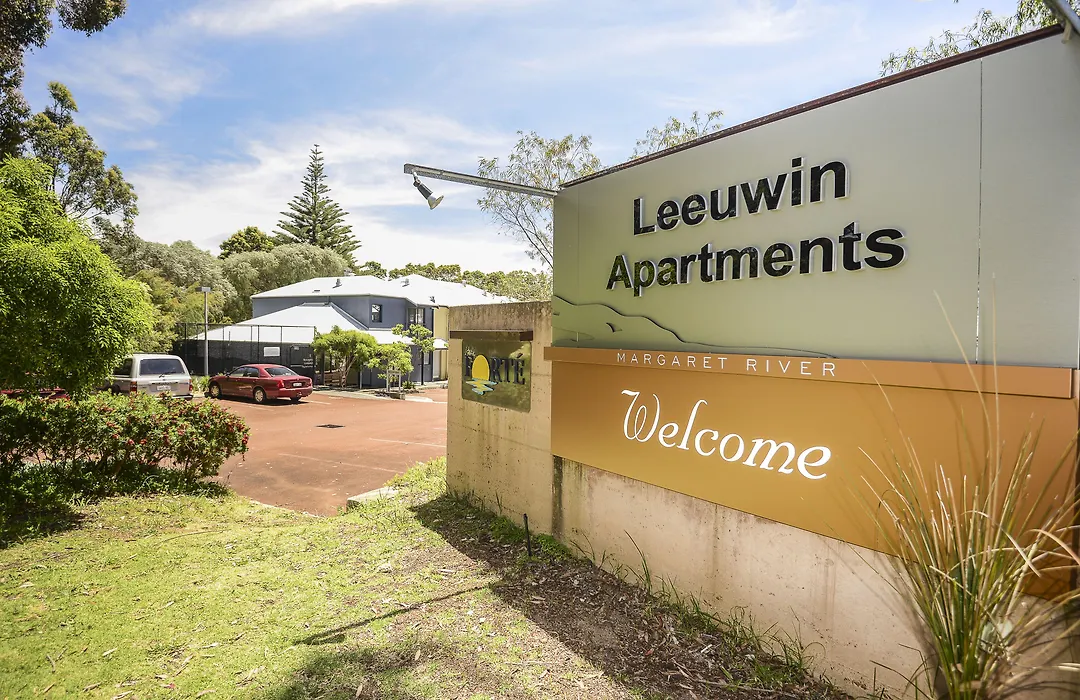 Leeuwin Apartments-1