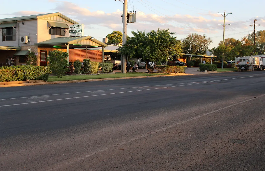 Barcaldine Country Motor Inn-1