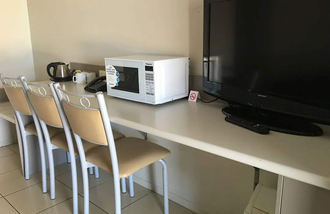 Blackwater Motor Inn-1