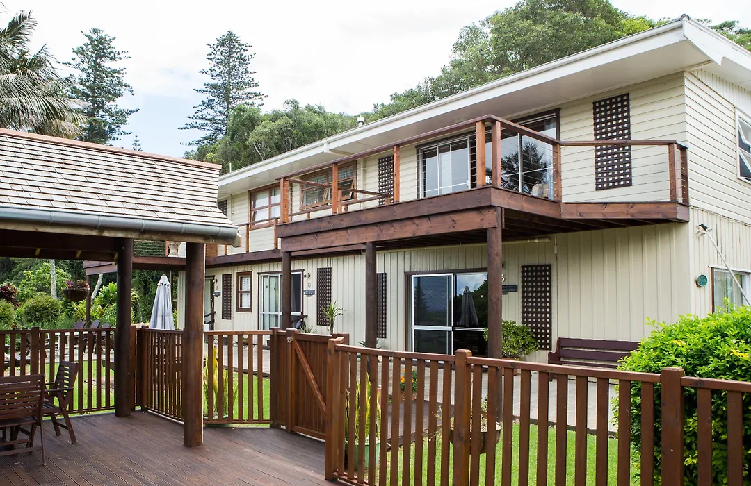 Hideaway Retreat-1