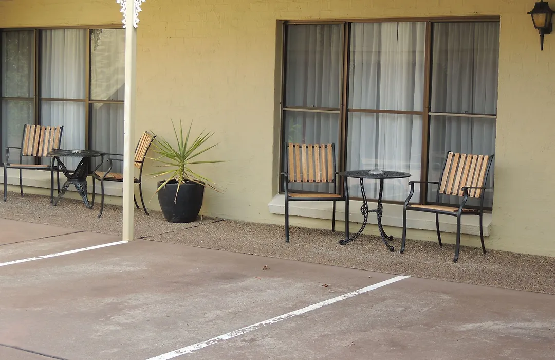Argyle Terrace Motor Inn-1