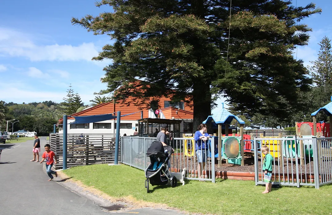 Waikanae Beach Top 10 Holiday Park-1