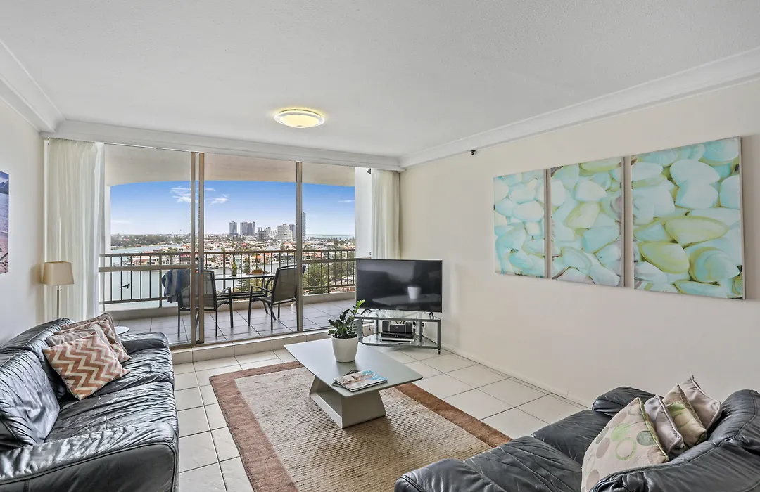 Spectrum Holiday Apartments-1