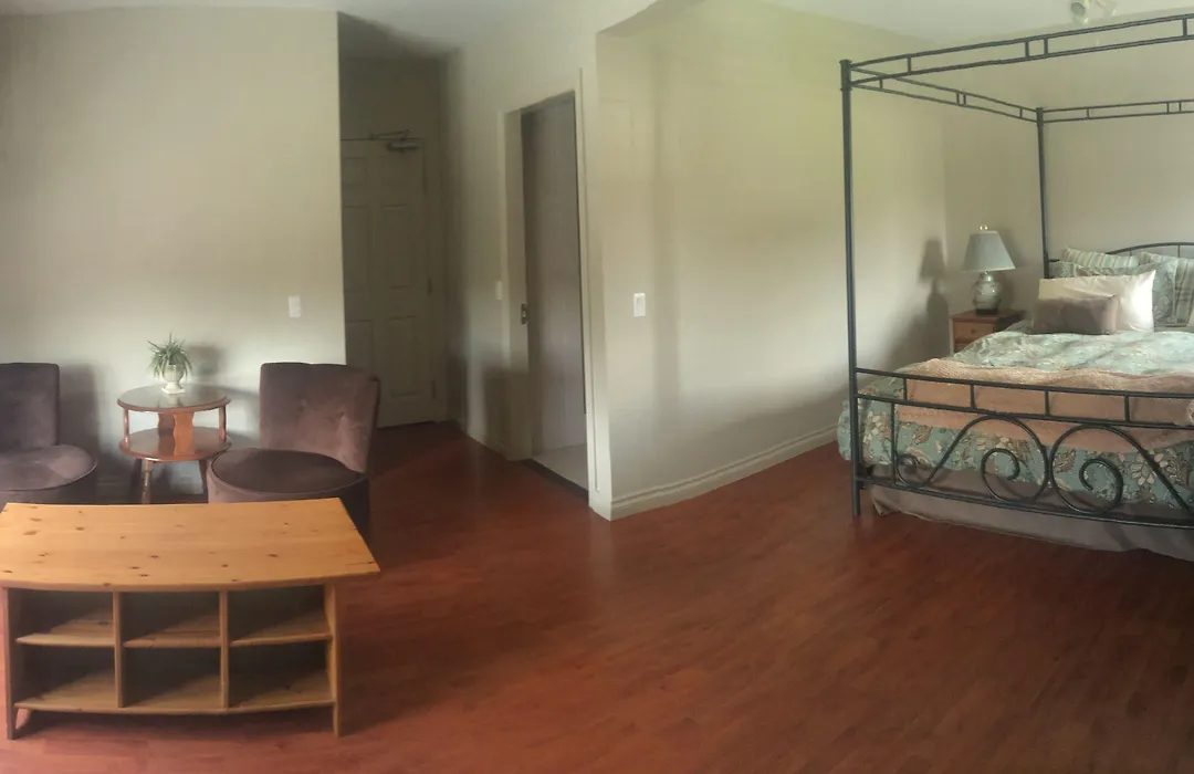 Dominion Hotel-1