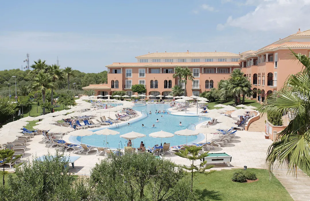 Grupotel Macarella Suites & Spa-1