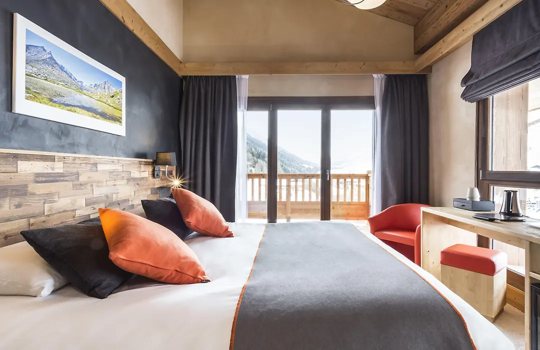Hotel Saint Charles Val Cenis-1