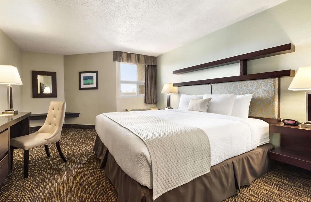 Days Inn By Wyndham Vermilion-1