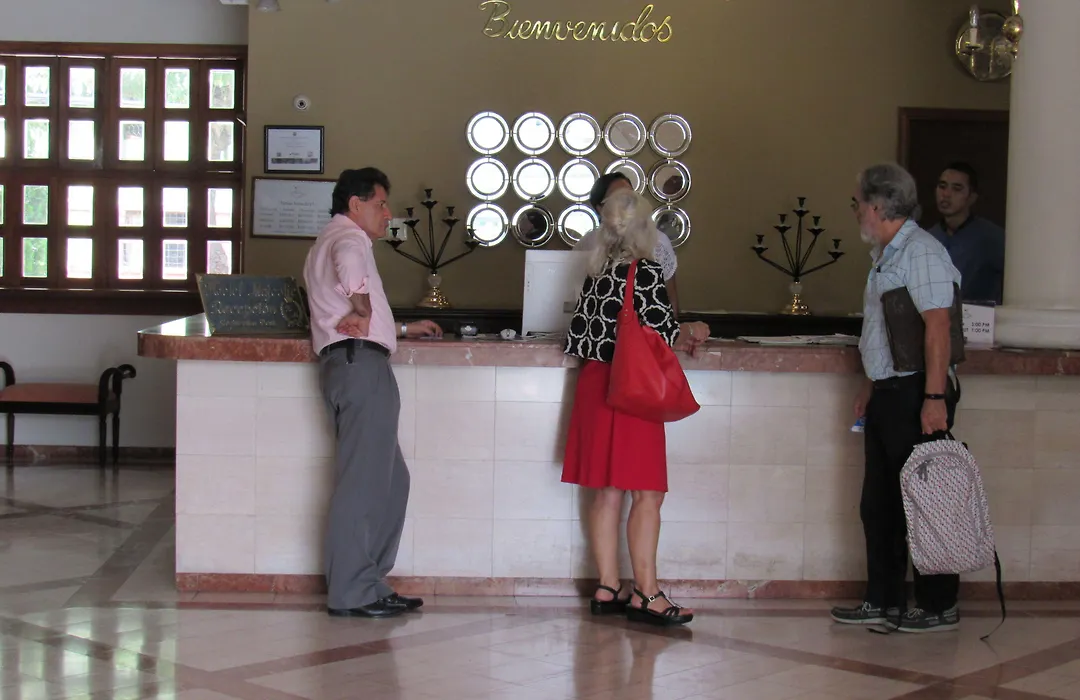 Hotel Majestic-1