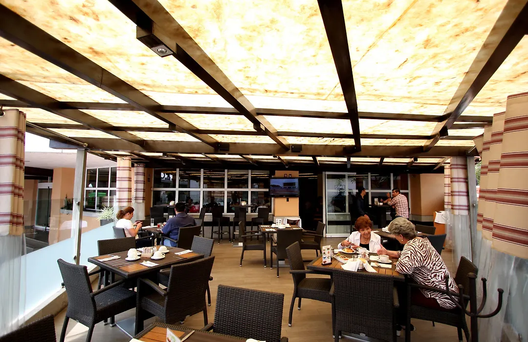 Hotel Parque Satelite-1