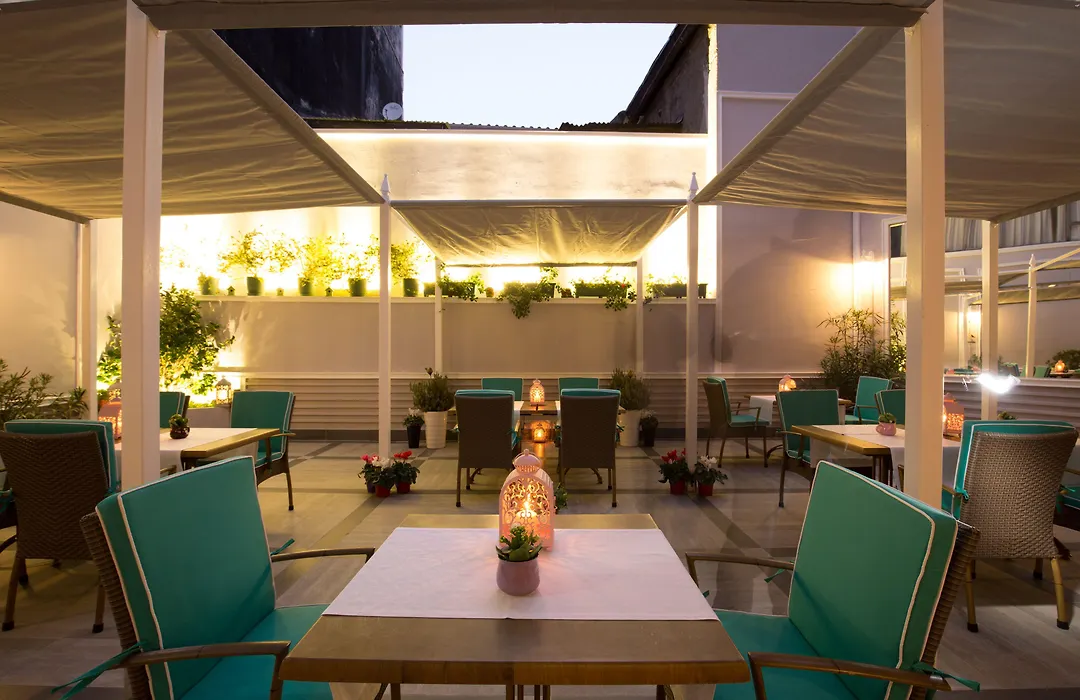 Lalahan Hotel-1