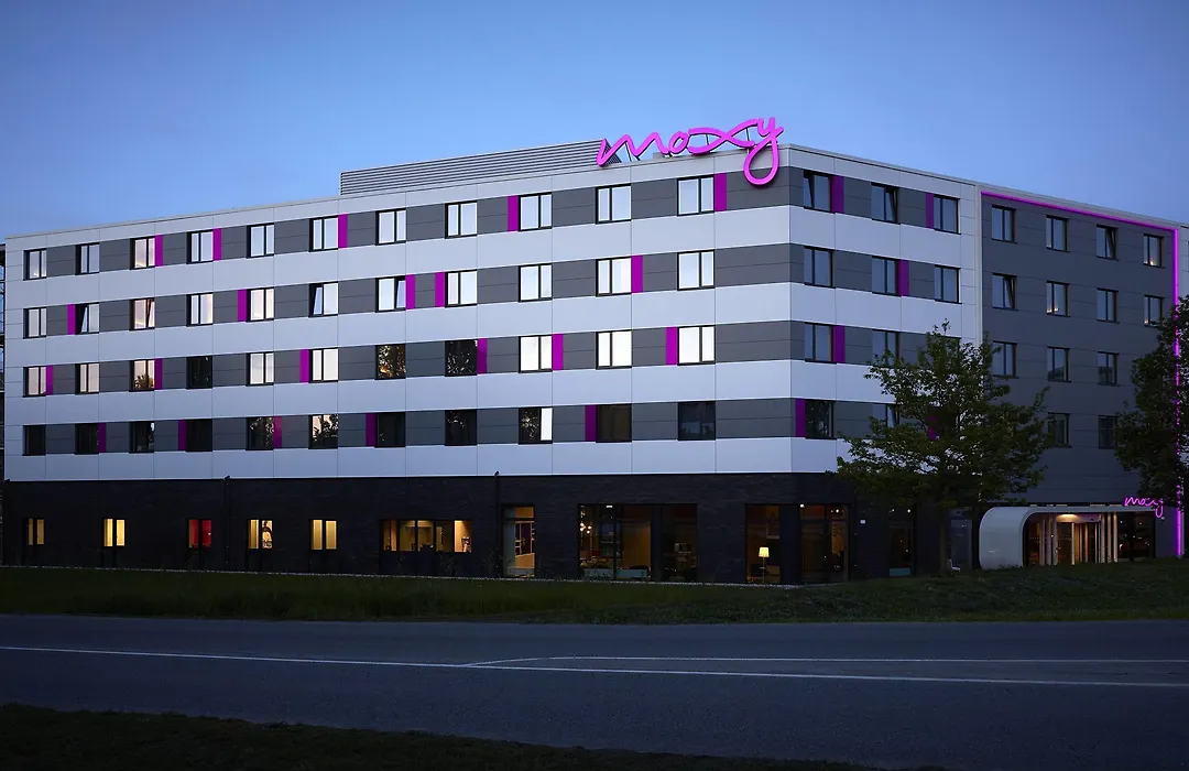 Moxy Munich Airport-1