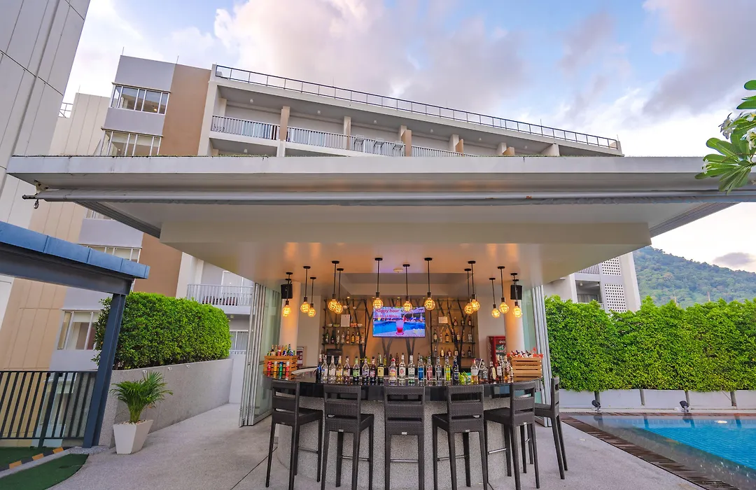 Ramada By Wyndham Phuket Deevana-1