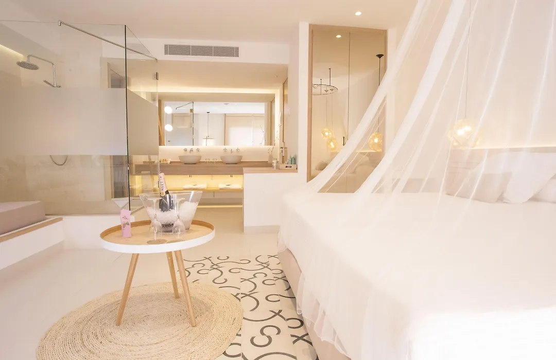 Gatzara Suites Santa Gertrudis-1