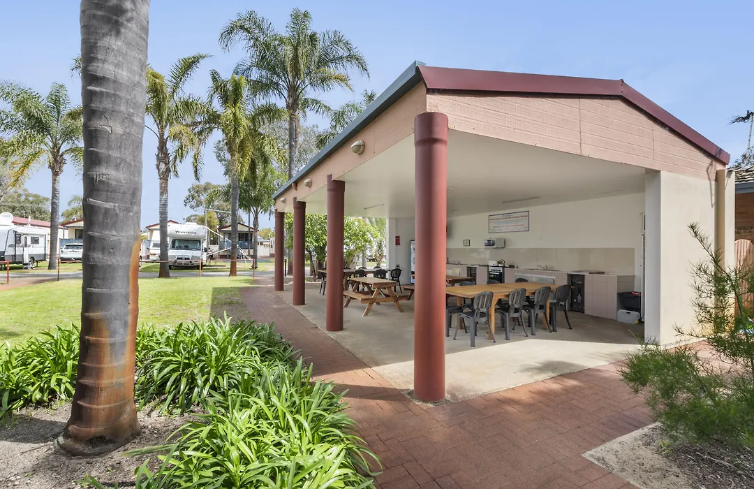 Central Caravan Park-1