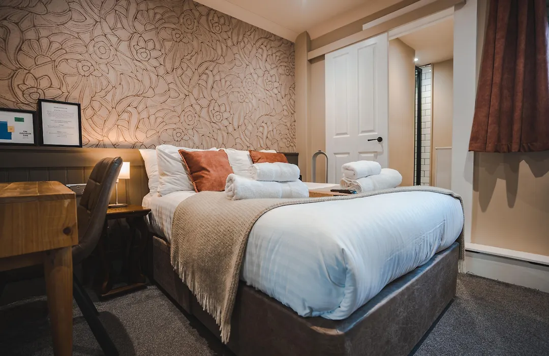 Harper'S Steakhouse With Rooms, Southampton Swanwick Marina-1
