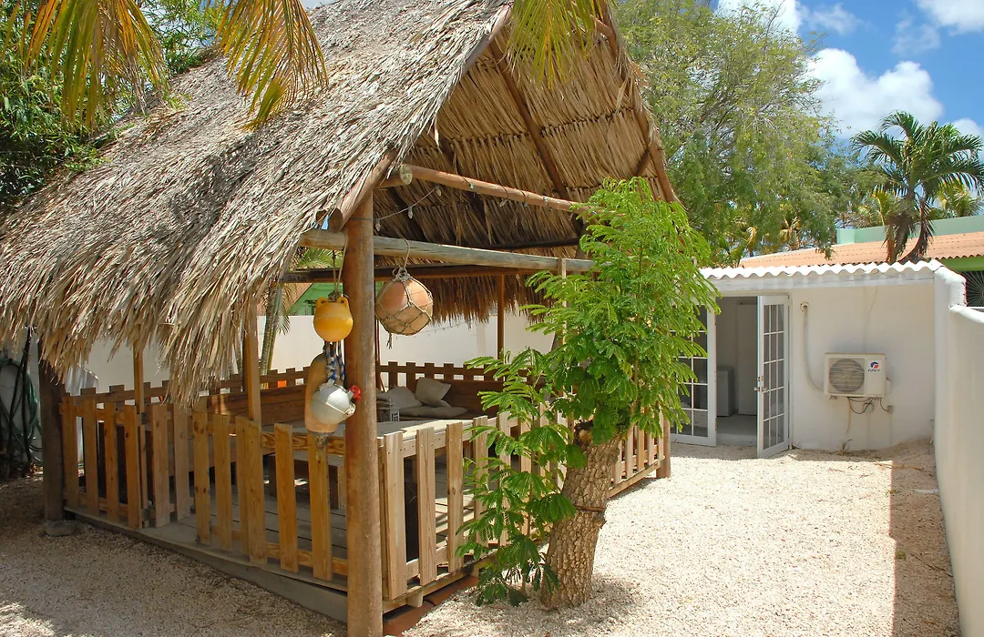 Bnbbonaire Near The Ocean-1