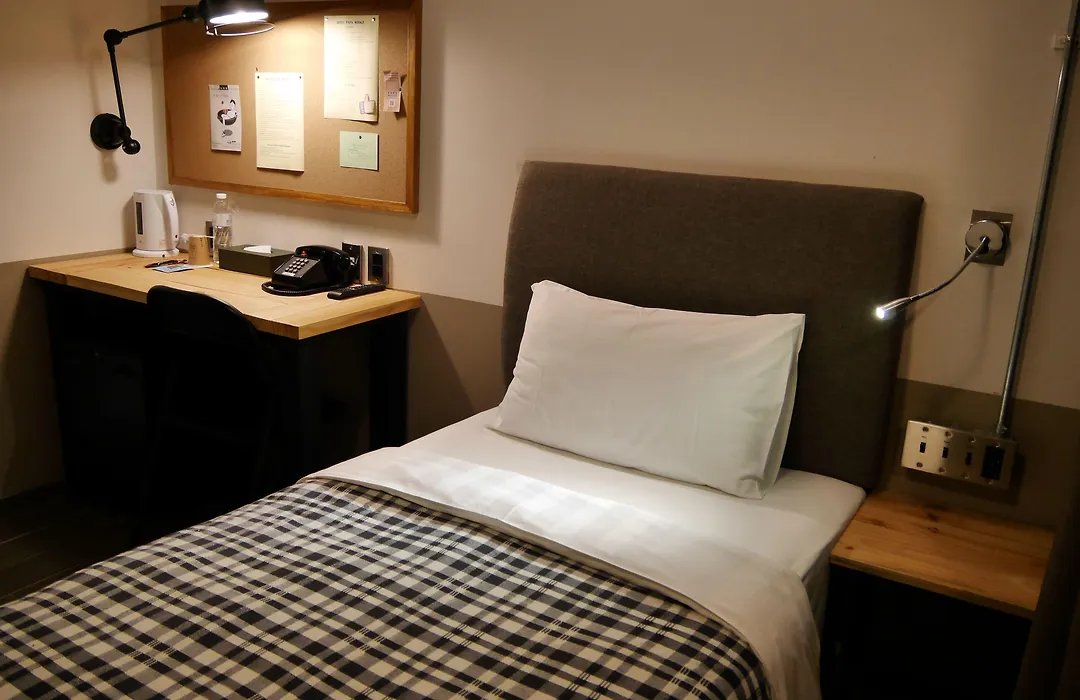 Hotel Papa Whale-1