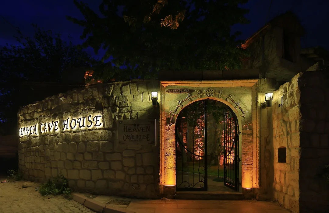Heaven Cave House - Razziya Evi-1